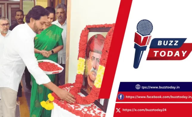 ys-jagan-pays-tribute-to-jyotirao-phule-death-anniversary