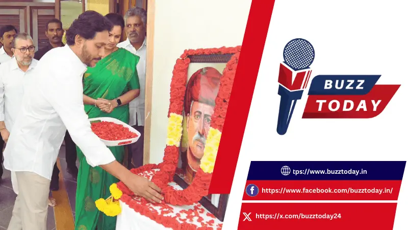 ys-jagan-pays-tribute-to-jyotirao-phule-death-anniversary