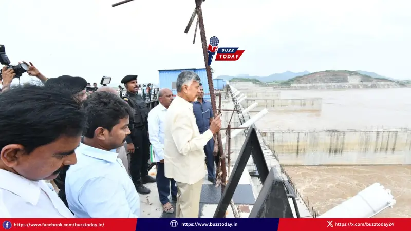 chandrababu-polavaram-visit-construction-progress